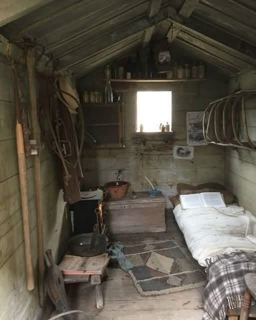 DEZE OUDE HUT WAS DE ENIGE ERFENIS DIE IK VAN MIJN GROOTOUDERS HEB GEKREGEN – EN HET HEEFT ME RIJKER GEMAAKT DAN IK OOIT HAD KUNNEN DENKEN.