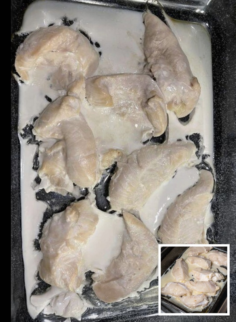 Als je dit witte spul ziet tijdens het koken van kip, dan betekent het het volgende.