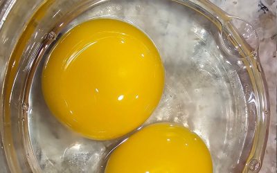 Artsen onthullen dat het eten van eierdooiers de volgende gevolgen kan hebben…