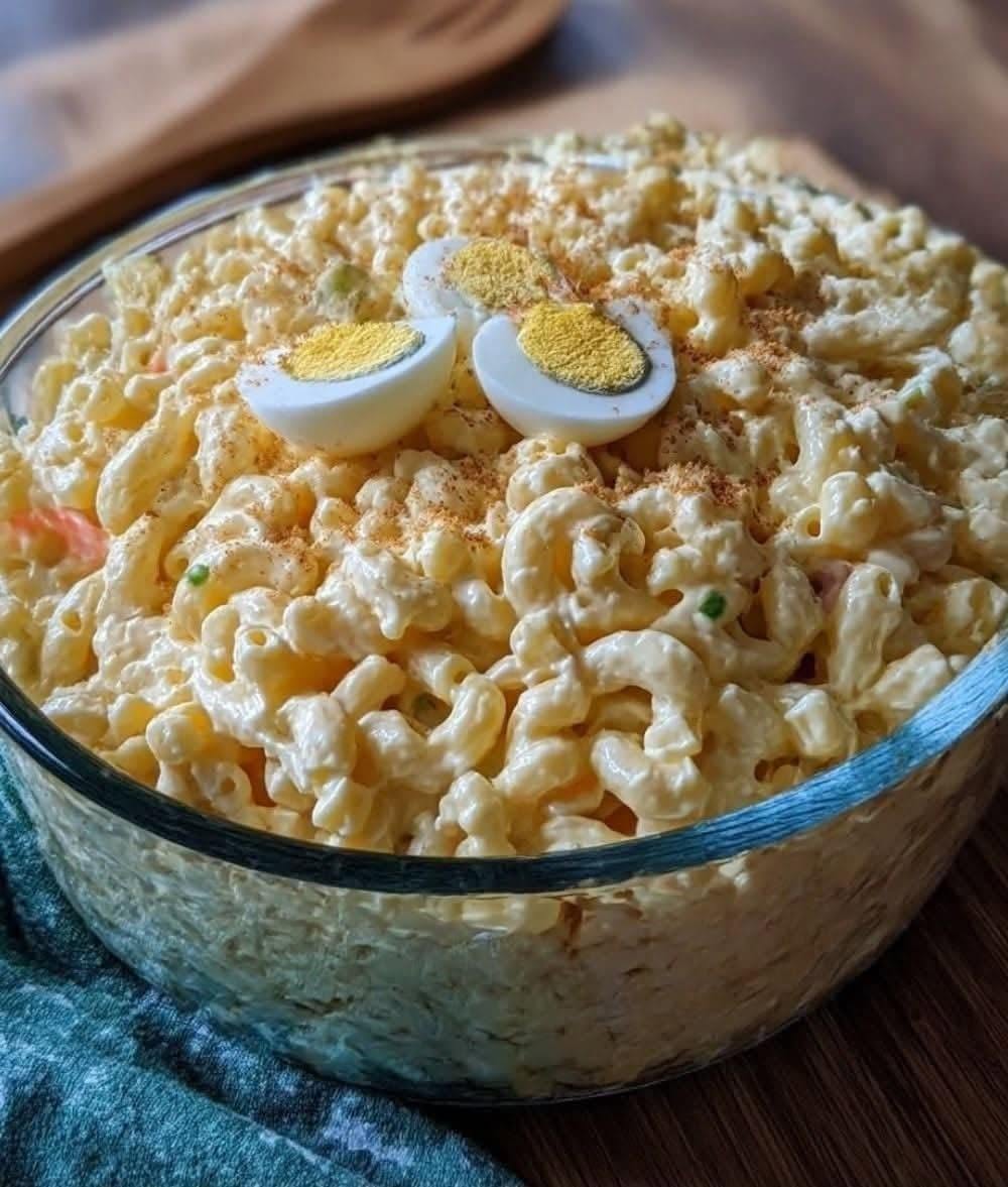 Old-Fashioned Macaroni Salad Recipe (Creamy Classic Side Dish)