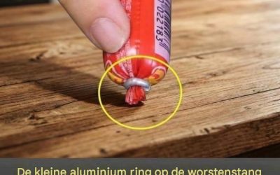 Dat kleine metalen ringetje op de worst heeft een belangrijke functie.