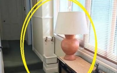 Het doel van kleine wastafels in de gang – een vergeten detail uit de traditionele woninginrichting.