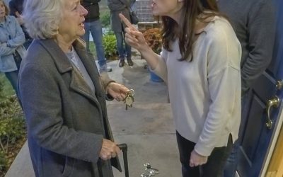 Uw huis wordt verkocht en het wordt beschreven in het tijdperk van de eigendomspapieren.