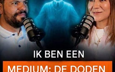 Reflecties over spirituele communicatie en de symbolische betekenis van rouw volgens verschillende geloofsovertuigingen.