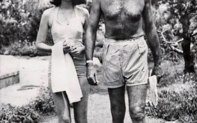 Gary Cooper op vakantie: deze zeldzame strandfoto onthult een onbekende kant van een Hollywood-legende.