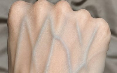 Als de aderen in je hand zichtbaar zijn, is dat een teken van kanker… Lees meer